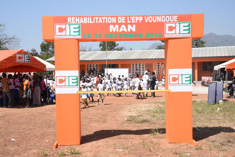 Man / éducation - La Cie réhabilite l’école primaire de Voungoué